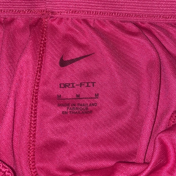 Unisex Nike Basketball Shorts - Picture 3 of 4